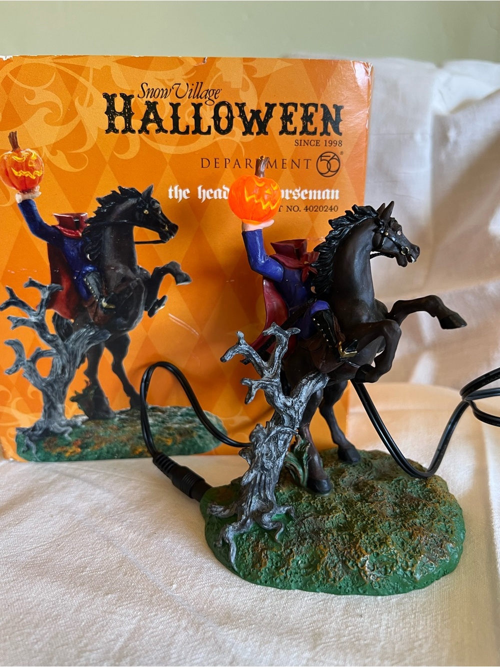 Dept 56 Halloween headless horseman 5”. Working. NO adapter included